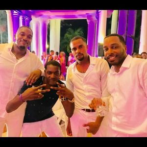 Meet your Posher, Kameron